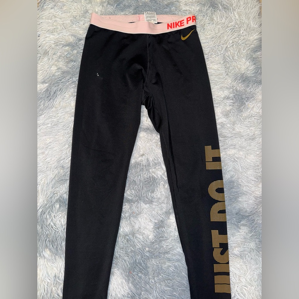 Nike Pro Leggings